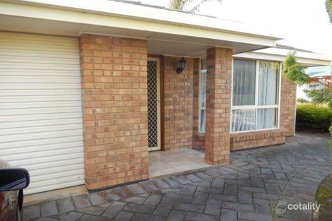 10 Pitcairn Cct, Seaford Rise, SA 5169