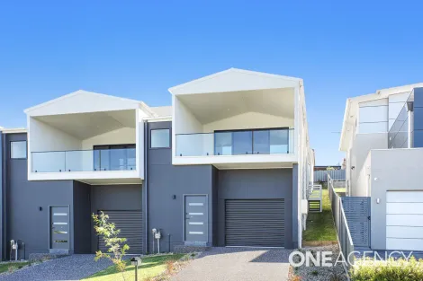 5B RACHEL AVE, FLINDERS, NSW 2529