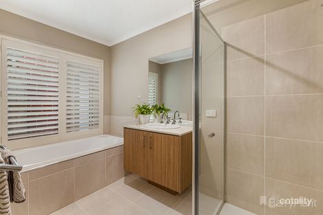 Property photo of 18 Palladium Circle Beveridge VIC 3753