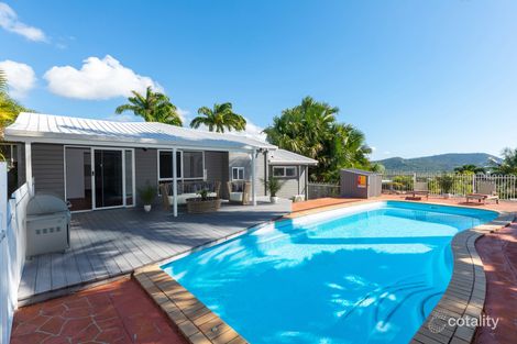 Property photo of 1 Whitehaven Crescent Cannonvale QLD 4802