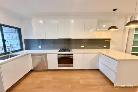 2/396 Springvale Rd, Glen Waverley, VIC 3150