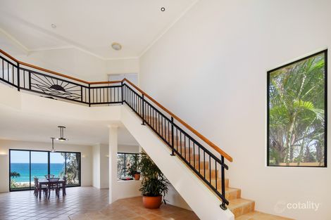 Property photo of 16 Crusoe Court Castaways Beach QLD 4567