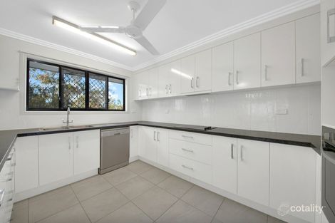 Property photo of 16 Karumba Court Tannum Sands QLD 4680