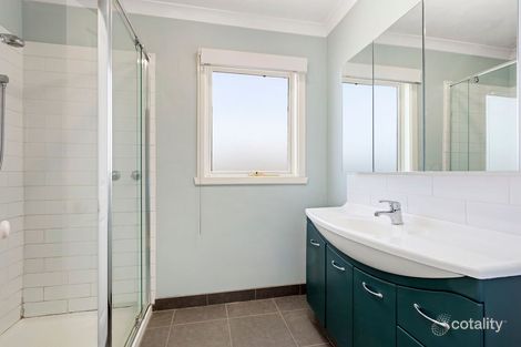 Property photo of 72 Hart Street Colac VIC 3250