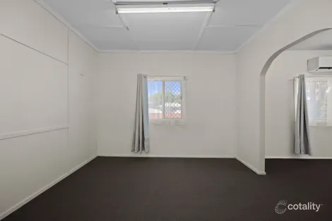 Property photo of 14 Greenway Street Churchill QLD 4305