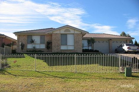 4 Bayside St, Blue Haven, NSW 2262