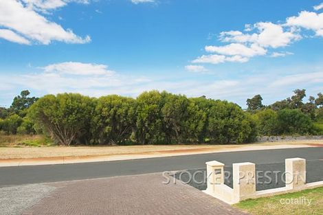 Property photo of 21 Cleveland Bay Avenue Eaton WA 6232
