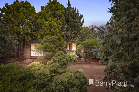 Property photo of 8 Gaudin Court Werribee VIC 3030