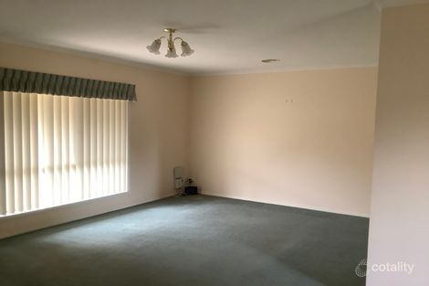 Property photo of 4 Robert Close Mooroopna VIC 3629