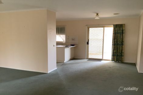 Property photo of 4 Robert Close Mooroopna VIC 3629