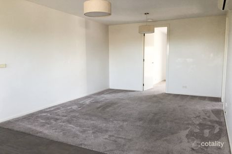 Property photo of 27 Balanada Close Alfredton VIC 3350