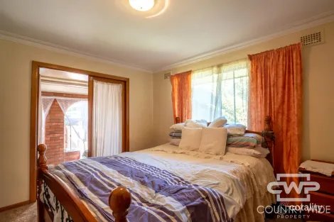 Property photo of 8 Lackey Street Guyra NSW 2365