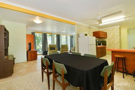 Property photo of 167 Greenslopes Street Edge Hill QLD 4870