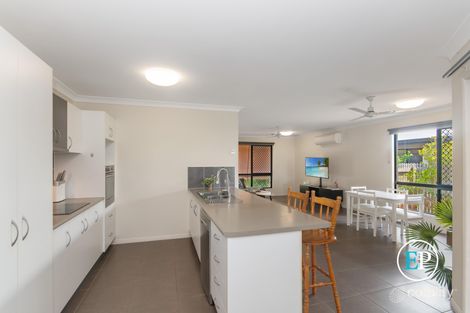 Property photo of 16 Rushtons Way Mount Louisa QLD 4814