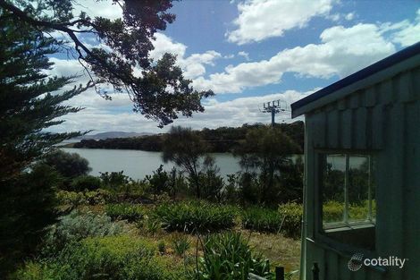 Property photo of 42 Lewisham Scenic Drive Lewisham TAS 7173