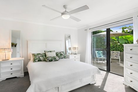 Property photo of 2 Bindoon Close Elanora QLD 4221