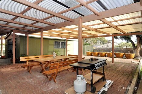Property photo of 28 Hamilton Crescent Aberfoyle Park SA 5159