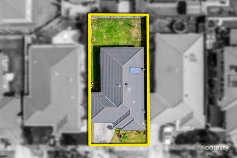Property photo of 12 Copernicus Circuit Cranbourne West VIC 3977