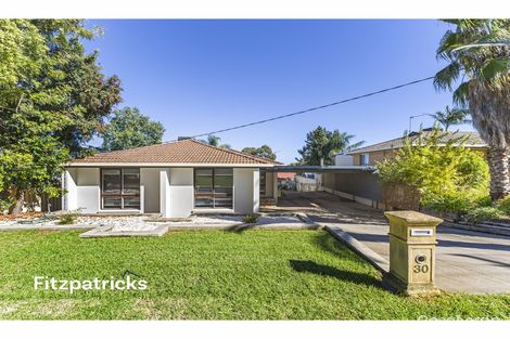 Property photo of 30 Mimosa Drive Mount Austin NSW 2650