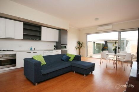 7 Mackenzie Cct, Mawson Lakes, SA 5095