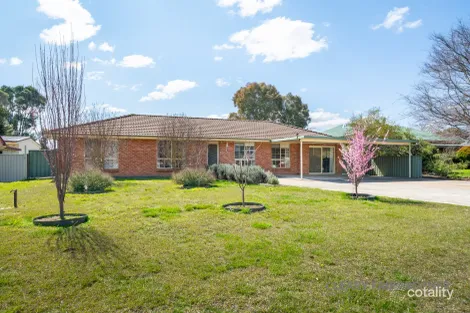 Property photo of 20 Parraweena Place Eglinton NSW 2795