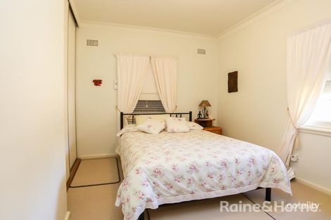 Property photo of 6 Rosehill Street West Bathurst NSW 2795