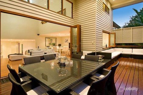 Property photo of 73 Grevillea Road Ashgrove QLD 4060