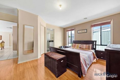 Property photo of 4 Alkira Court Narre Warren South VIC 3805
