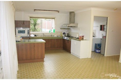 Property photo of 6 Swift Place Ingleburn NSW 2565