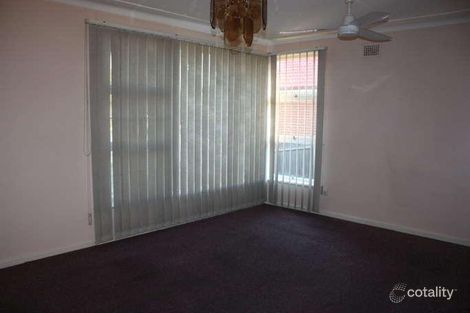 Property photo of 30 Solo Crescent Fairfield NSW 2165
