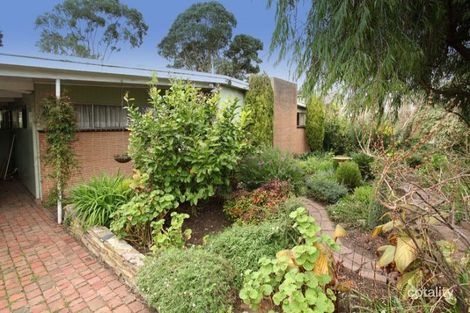 58 Stocks Rd, Mount Waverley, VIC 3149