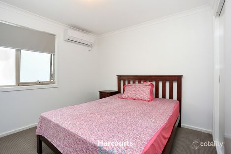 Property photo of 52 Penhall Drive Craigieburn VIC 3064