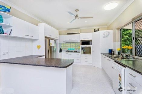 Property photo of 2 Compton Court Bentley Park QLD 4869