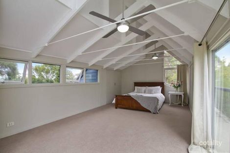 Property photo of 226 Heeb Street Benowa QLD 4217