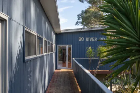 Property photo of 88 River Road Ambleside TAS 7310