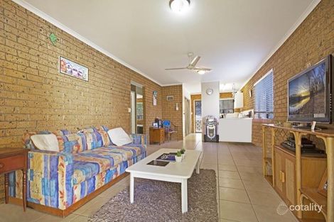 Property photo of 2/17 Iluka Avenue Buddina QLD 4575