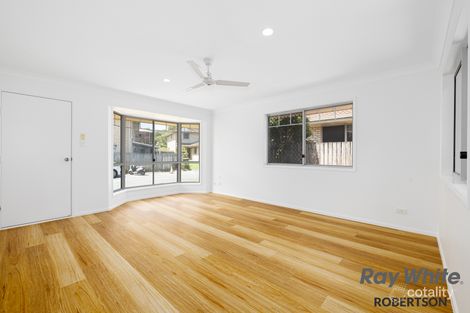 Property photo of 28/10 Lawrence Close Robertson QLD 4109