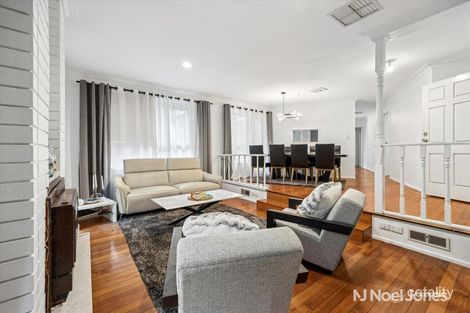 Property photo of 2 Drovers Walk Chirnside Park VIC 3116