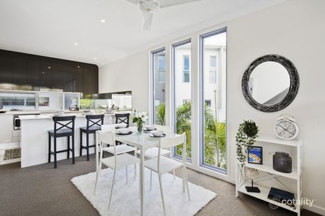 Property photo of 37/5036 Emerald Island Drive Carrara QLD 4211
