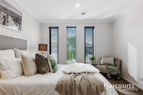 Property photo of 29 Appleby Loop Derrimut VIC 3026