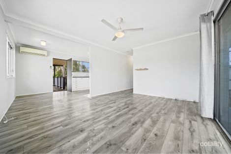 Property photo of 31 Cowper Avenue Eagleby QLD 4207