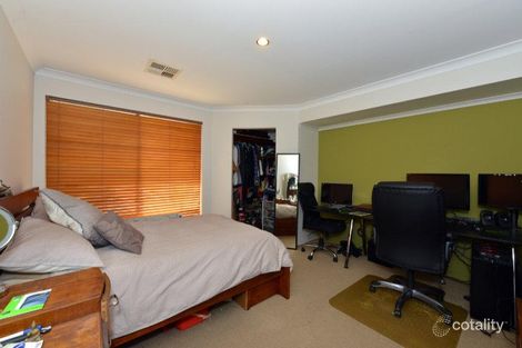 Property photo of 1 Nina Grove Beldon WA 6027