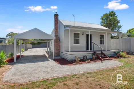 Property photo of 2A Honeysuckle Street Eaglehawk VIC 3556