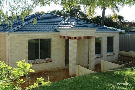 1/21 Wungong Rd, Armadale, WA 6112