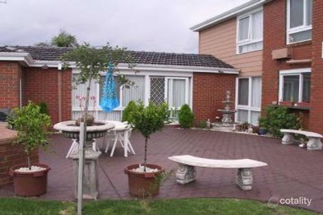 Property photo of 1 Minya Court Rowville VIC 3178