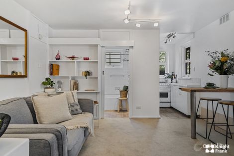 1/8 Woolton Pl, Sandy Bay, TAS 7005