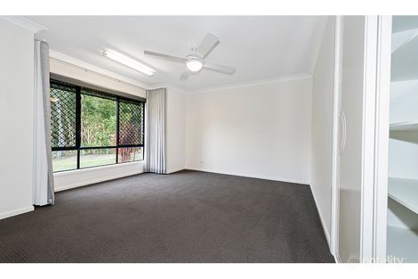 Property photo of 5 Lilydale Place Molendinar QLD 4214
