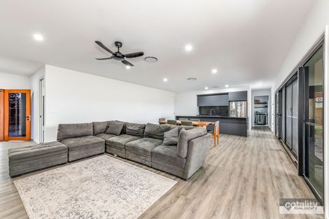 Property photo of 18 Pinto Avenue Branyan QLD 4670