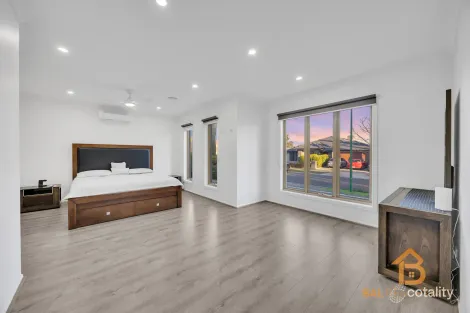 Property photo of 20 Azure Drive Tarneit VIC 3029