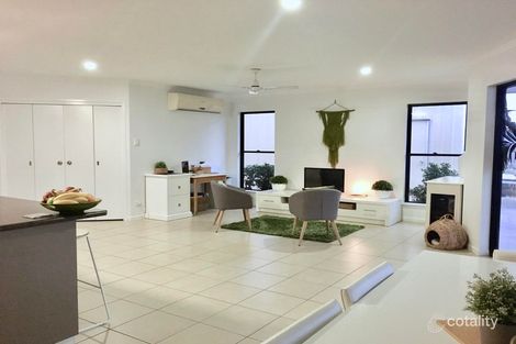 Property photo of 6 Franklin Close Marian QLD 4753